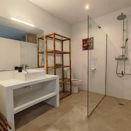 Loft Amplio Y Moderno En Apartamento